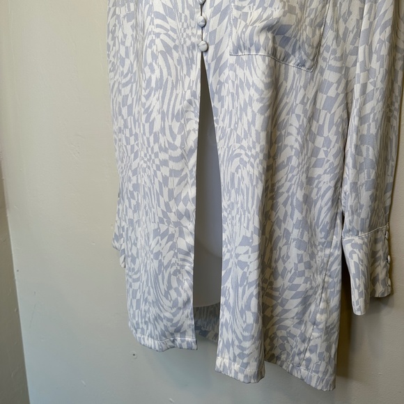 FP NWOT Beatrice Psychedelic Print Open Front Slit Design Retro Vibes Disco Top - Picture 9 of 15